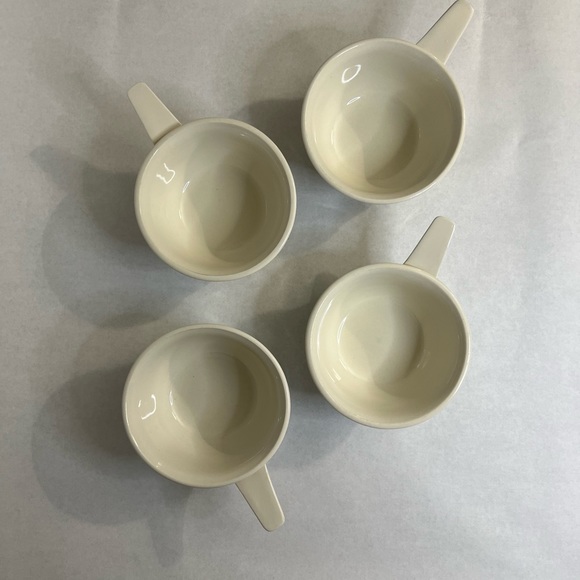 Vintage crockery bowls - Picture 2 of 5